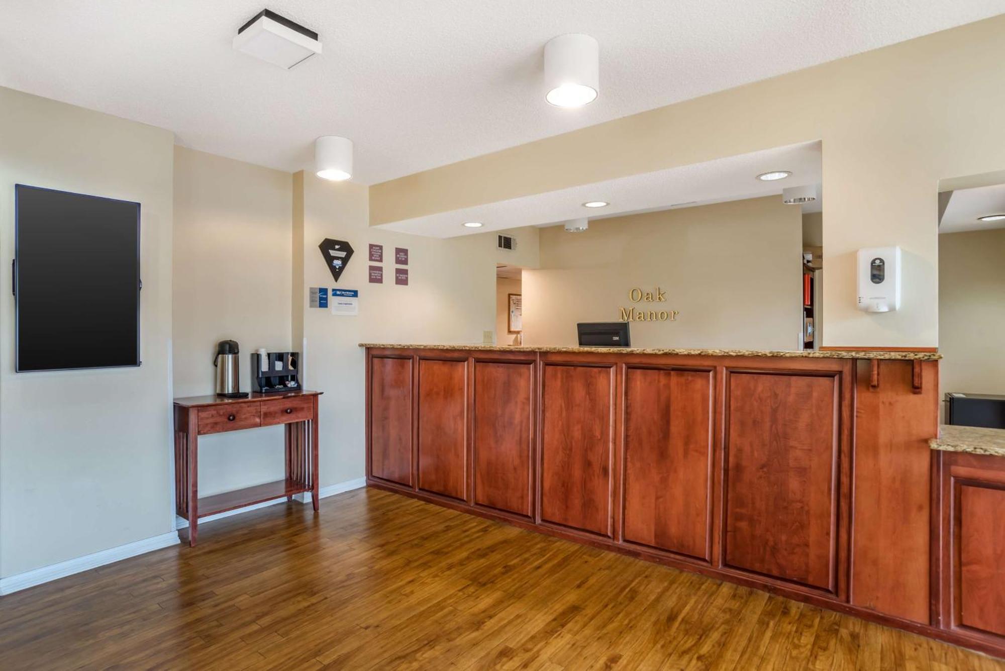 Best Western Oak Manor Билокси Екстериор снимка