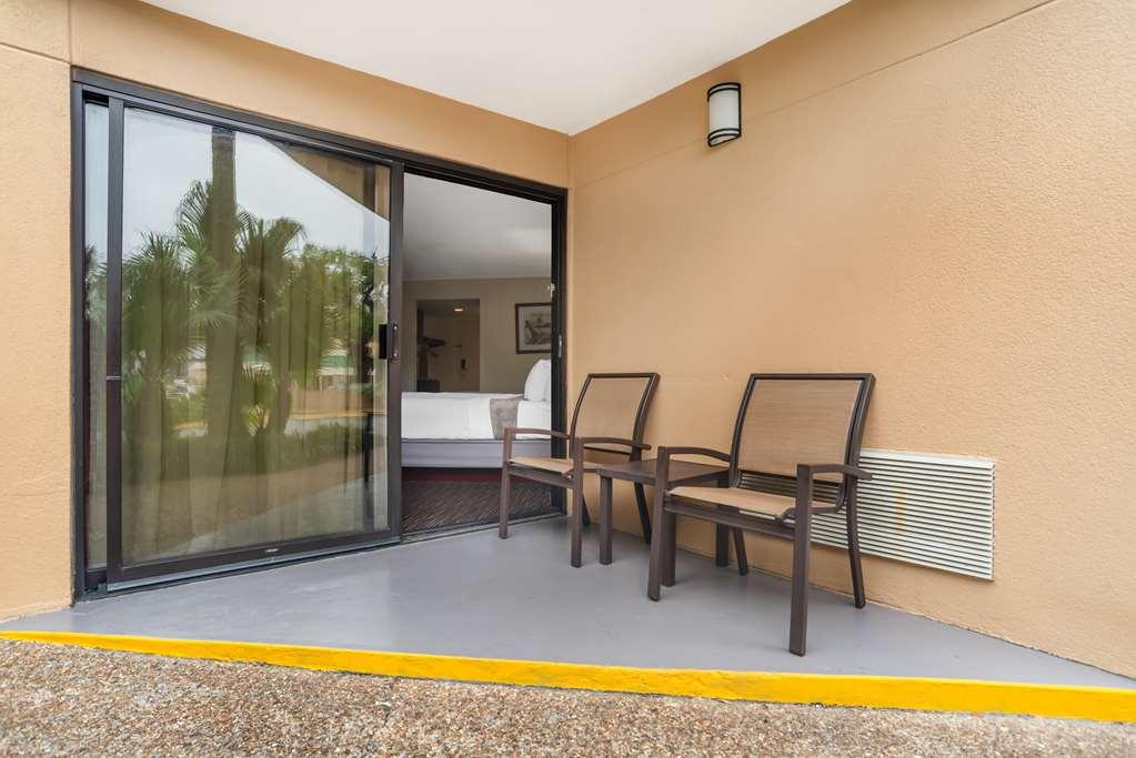 Best Western Oak Manor Билокси Стая снимка